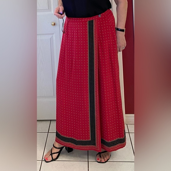 Liz Claiborne Red Long Maxi Silk Boho Style Skirt - Picture 4 of 12